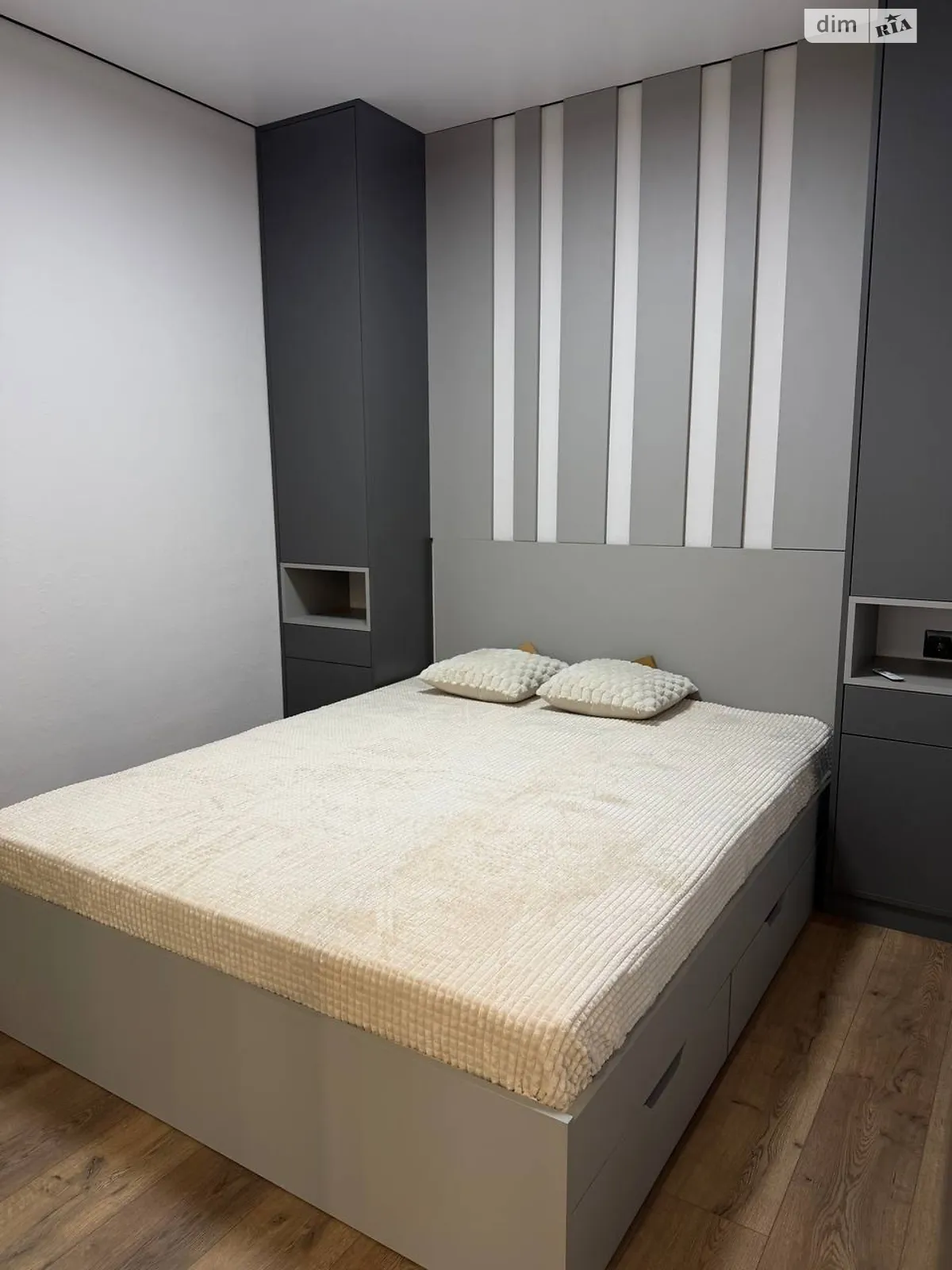 Продается 1-комнатная квартира 48.1 кв. м в, цена: 70000 $ - фото 1