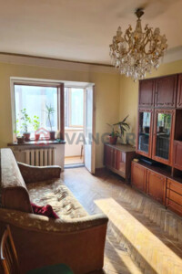 Продаж квартири, Київ, р‑н. Голосіївський, ст.м. Голосіївська, Добрий Шлях вулиця, буд. 5-5А