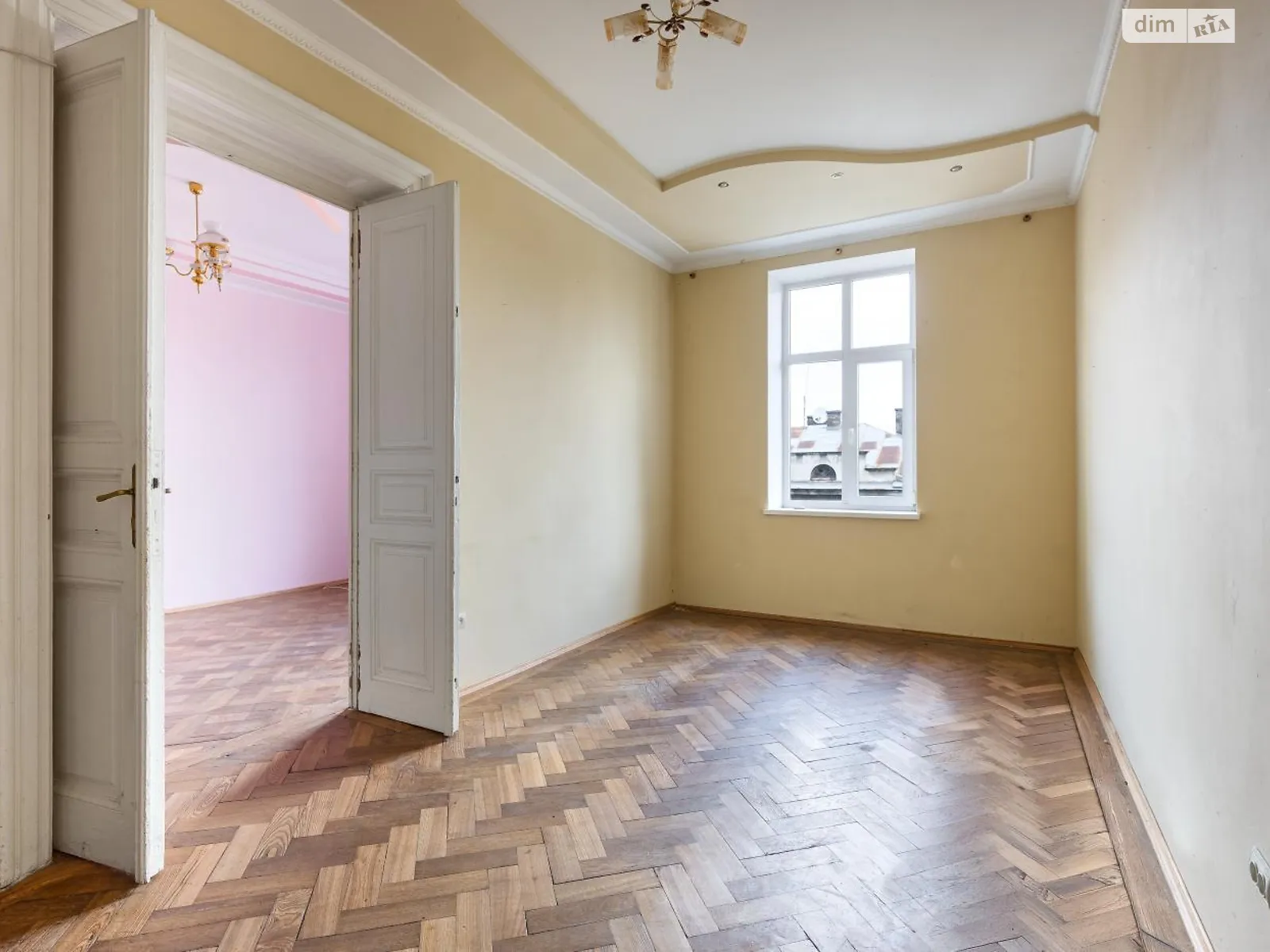 Продается 3-комнатная квартира 68.3 кв. м в Львове, ул. Архипенко Александра - фото 1