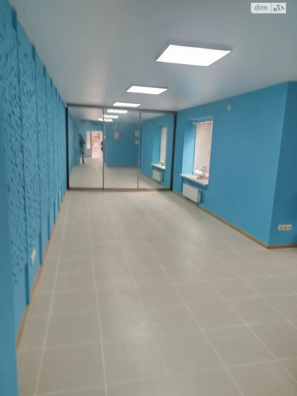 Здається в оренду приміщення вільного призначення 68.1 кв. м в 9-поверховій будівлі, цена: 500 $ - фото 1