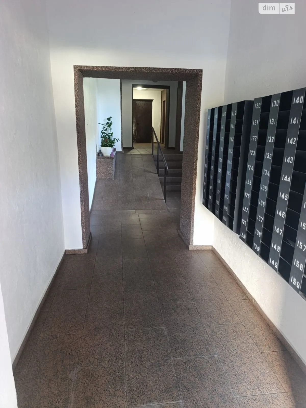 Продается 2-комнатная квартира 81.1 кв. м в Житомире, просп. Мира, 11 - фото 1