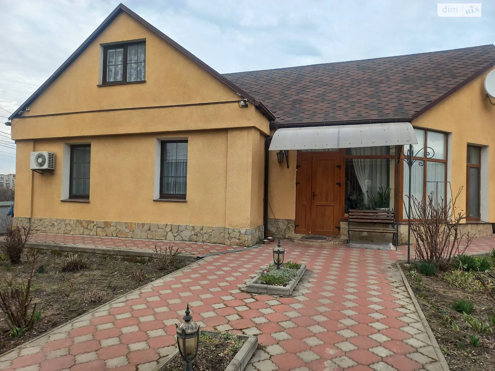 Сдается в аренду одноэтажный дом 110 кв. м с бассейном, цена: 20000 грн - фото 1