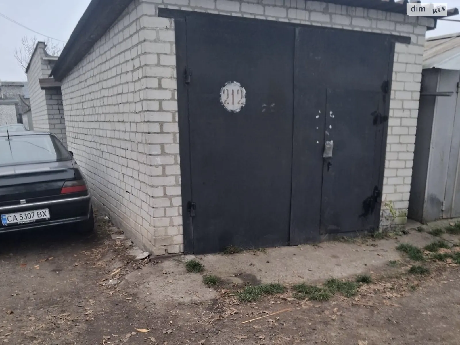 Продается отдельно стоящий гараж под бус на 20 кв. м, цена: 10500 $ - фото 1