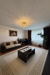 Продажа квартиры, Ивано-Франковская, Богородчаны, Петраша улица