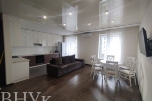 Продаж квартири, Ужгород, р‑н. Садовий, Національної Гвардії (Гвардійська) вулиця, буд. 51Г