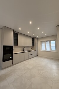 Сниму дом в Хусте долгосрочно