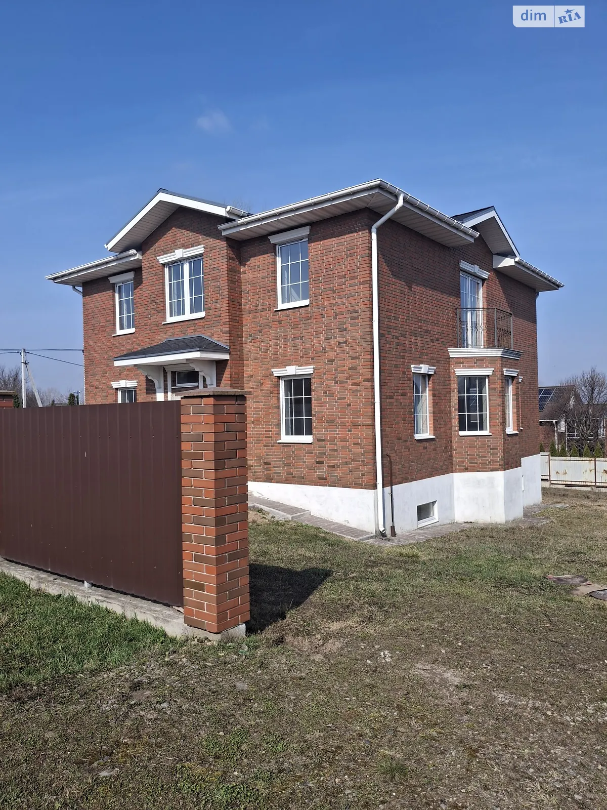 Продается дом на 2 этажа 300 кв. м с мебелью, цена: 250000 $ - фото 1