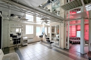 Долгосрочная аренда коммерческого помещения, Хмельницкий, р‑н. Центр, Грушевского Михаила улица, дом 57