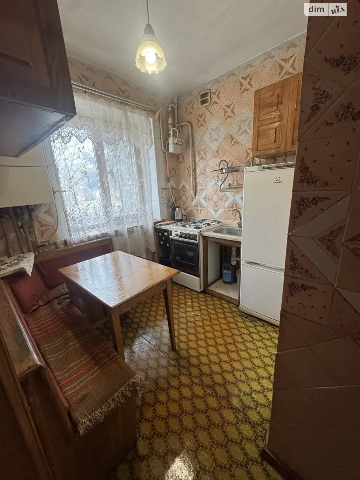 Продается 2-комнатная квартира 39 кв. м в Баре, ул. В. Комарова, 3 - фото 1