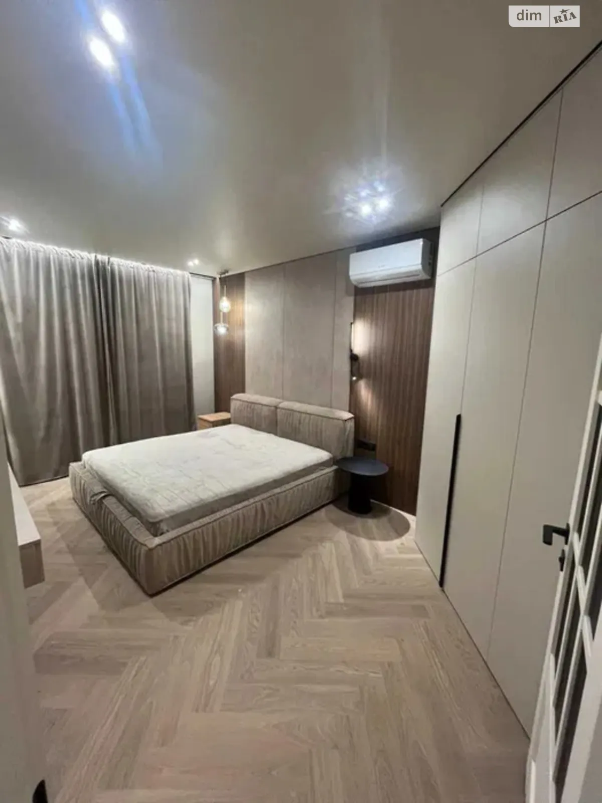 Продается 2-комнатная квартира 67 кв. м в Львове, просп. Черновола Вячеслава, 77 - фото 1