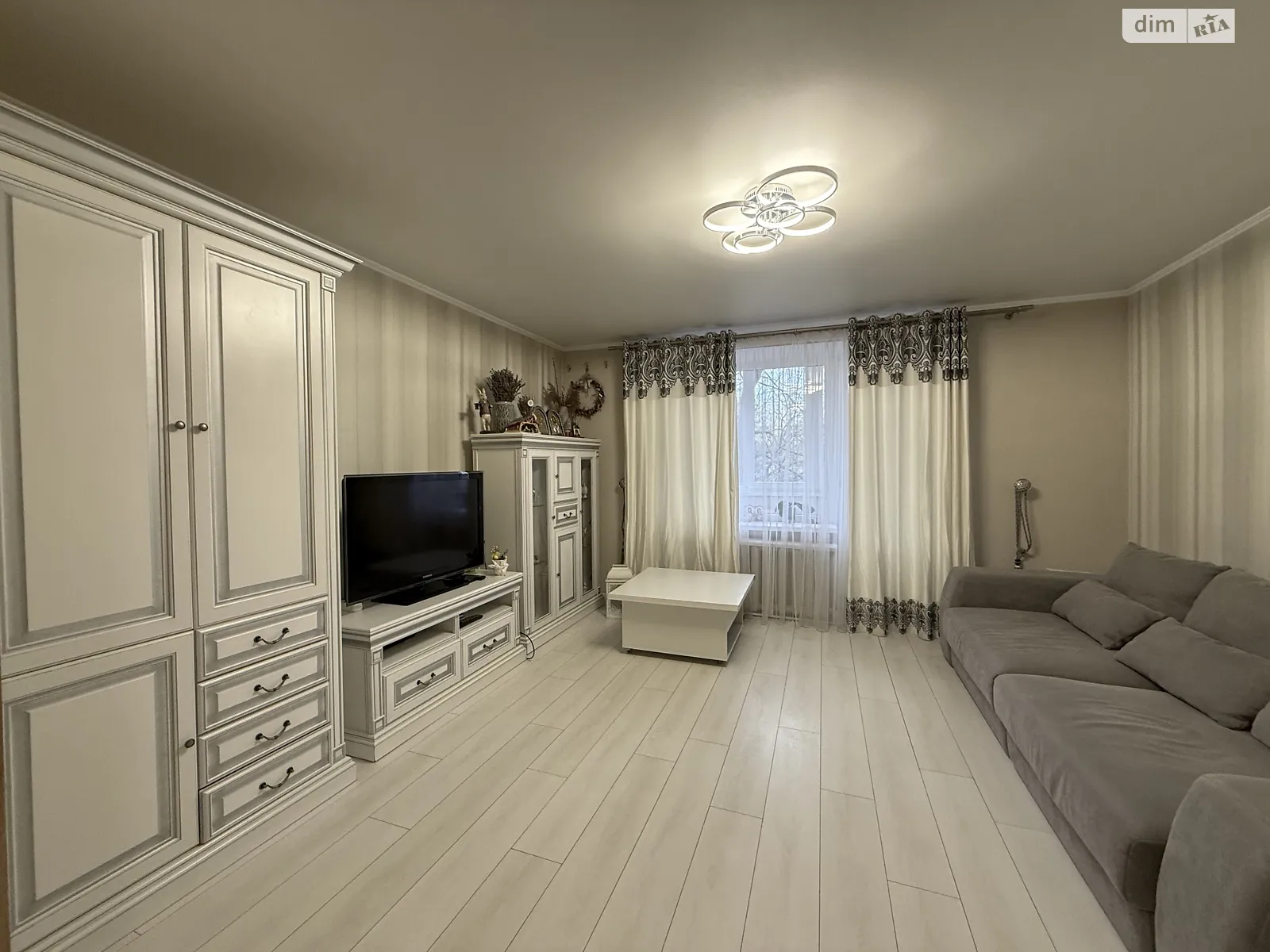 Хмельницкое шоссе, 53 Славянка Винница - фото 1