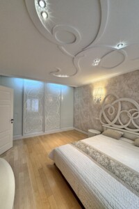 Долгосрочная аренда квартиры, Киев, р‑н. Позняки, ст.м. Позняки, Срибнокильская улица, дом 2А