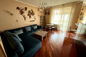 Продаж квартири, Київ, р‑н. Поділ, ст.м. Тараса Шевченка, Щекавицька вулиця, буд. 30/39