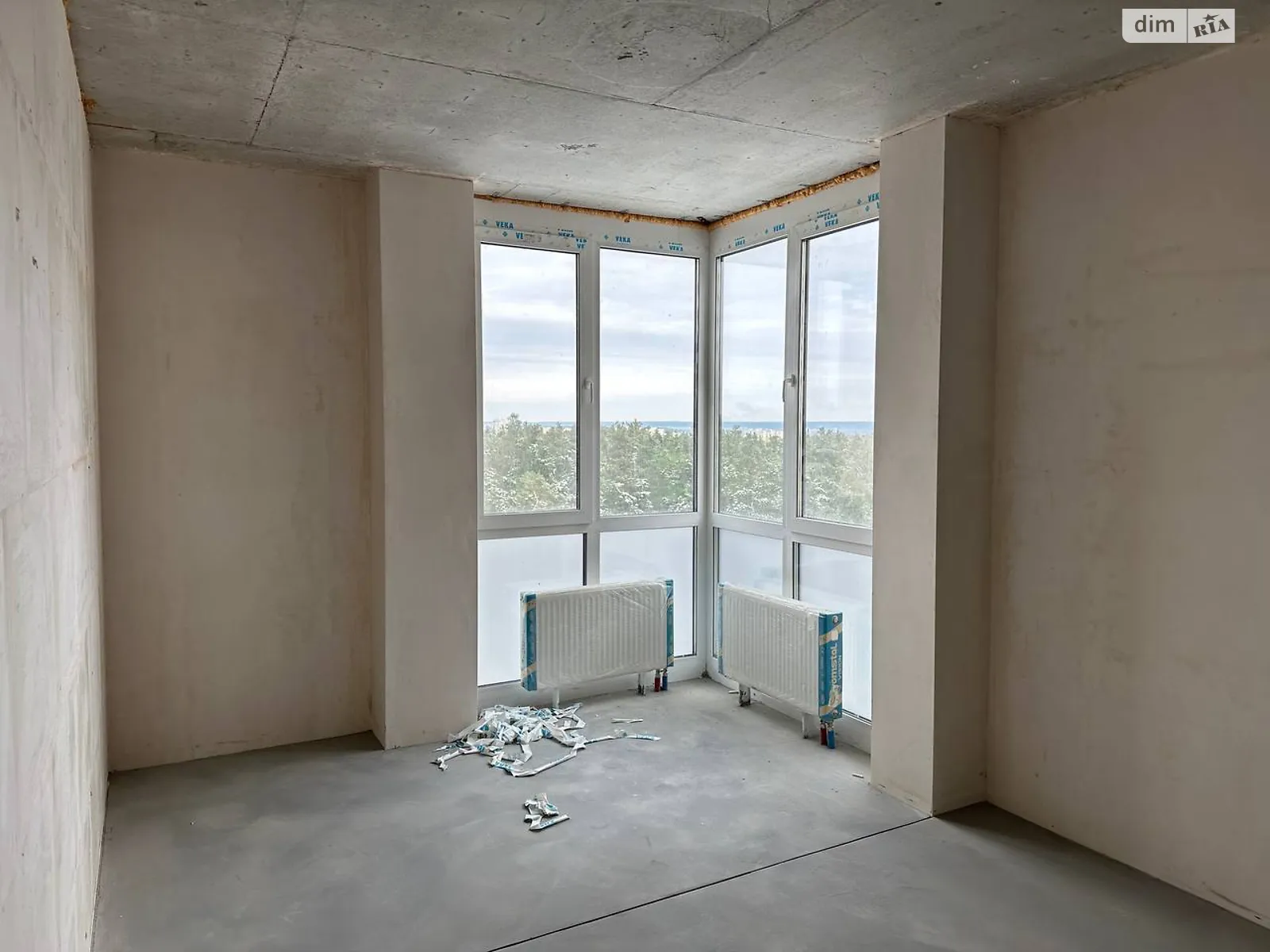 Продается 3-комнатная квартира 78.7 кв. м в Ирпене, ул. Университетская(Карла Маркса), 3/8 - фото 1