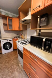 Продажа квартиры, Днепр, р‑н. Шевченковский, Тополь-2 массив, дом 3 корпус 5