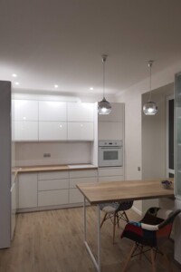 Сниму жилье долгосрочно Киевской области