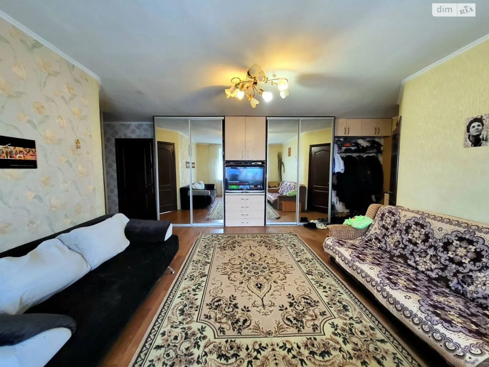 Продается 4-комнатная квартира 95 кв. м в Виннице, ул. Родиона Скалецкого - фото 1