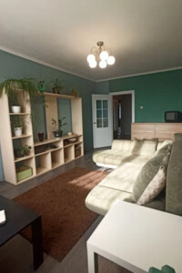 Сниму квартиру в Киеве долгосрочно