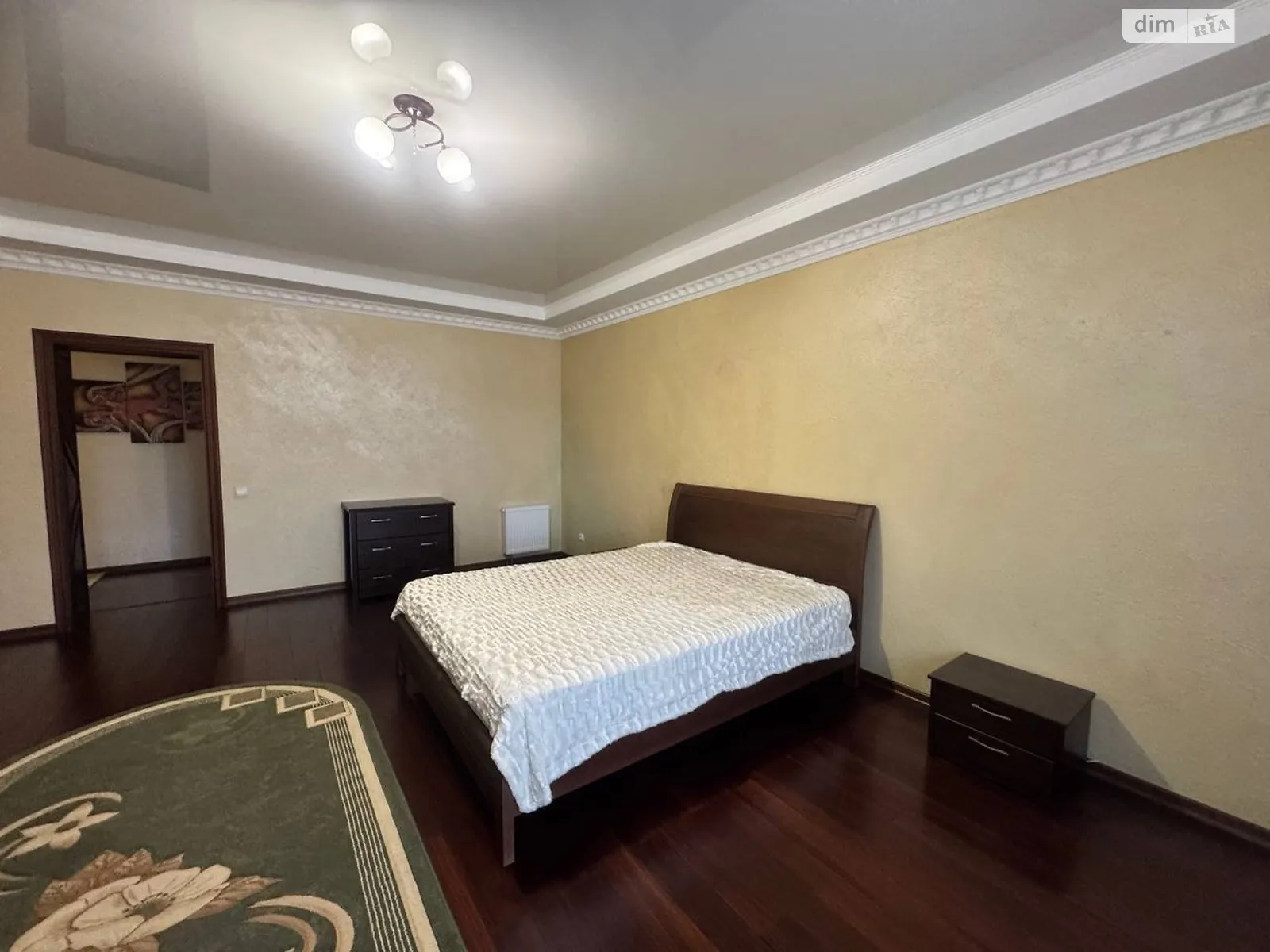 Сдается в аренду 2-комнатная квартира 102 кв. м в Хмельницком, ул. Владимирская, 1/2 - фото 1