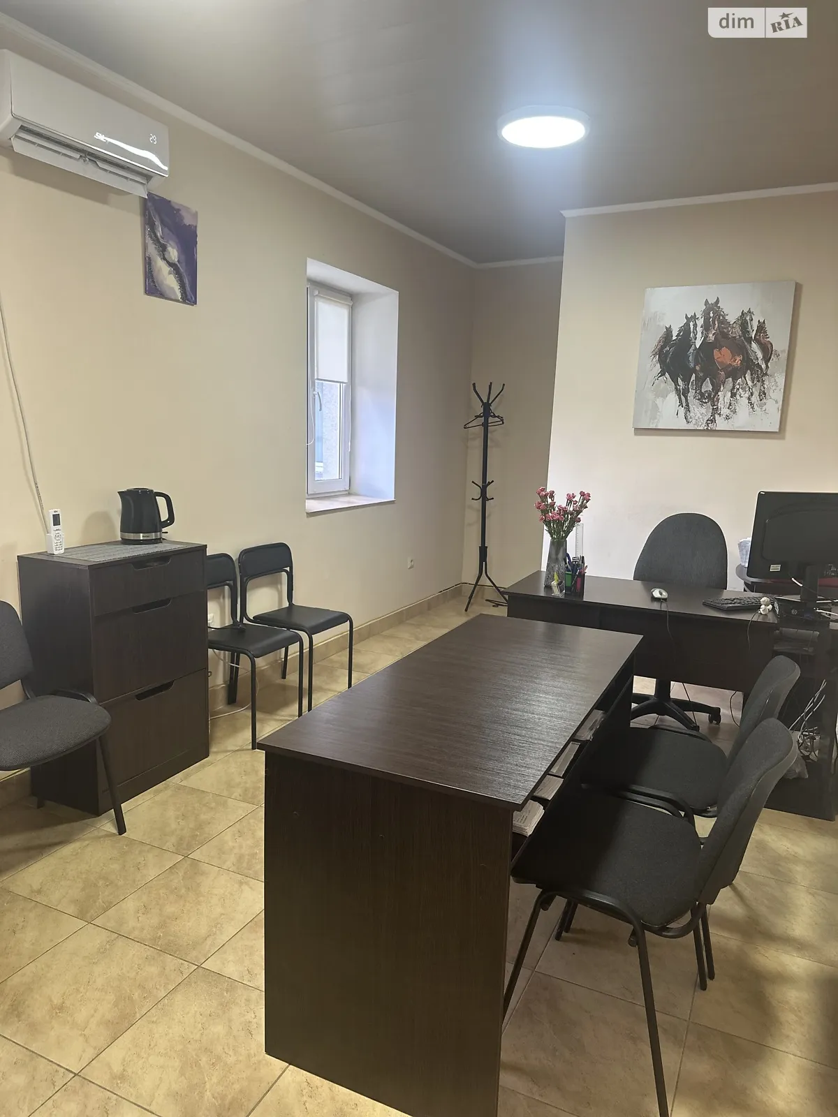 Здається в оренду офіс 20 кв. м в бізнес-центрі, цена: 9000 грн - фото 1