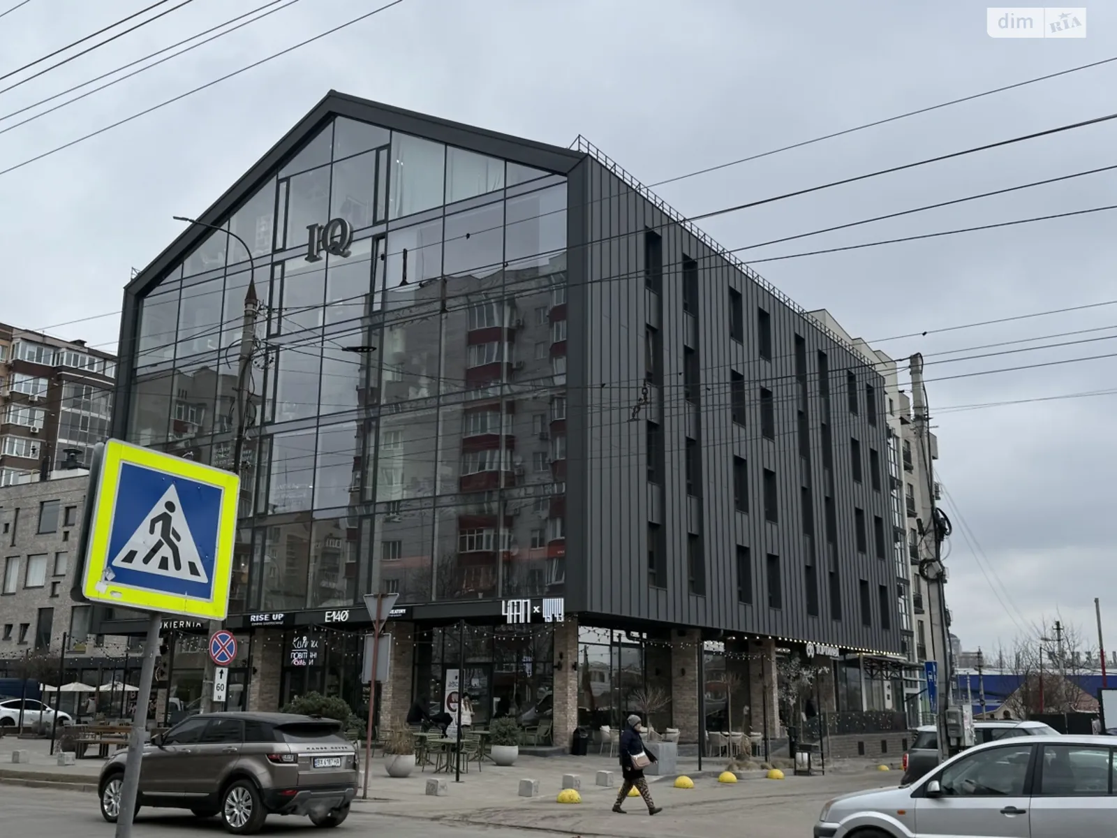 Здається в оренду офіс 57.3 кв. м в бізнес-центрі, цена: 600 $ - фото 1