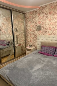 Сниму квартиру в Вышгороде долгосрочно