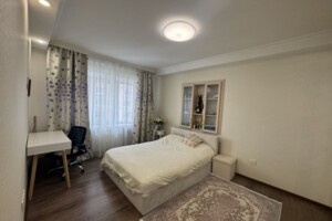 Продажа квартиры, Киев, р‑н. Александровская Слободка, ст.м. Вокзальная, Златопольская улица, дом 4