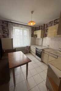 Довгострокова оренда квартири, Тернопіль, р‑н. Молодіжний, 15-го Квітня вулиця