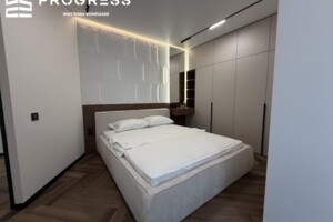 Продаж квартири, Івано-Франківськ, Ленкавського вулиця, буд. 34