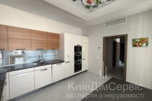 Долгосрочная аренда квартиры, Киев, р‑н. Лукьяновка, ст.м. Лукьяновская, Юрия Ильенко (Мельникова) улица, дом 18Б