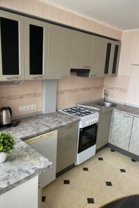 Сниму квартиру в Василькове долгосрочно