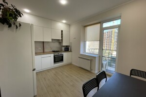 Сниму квартиру в Хусте долгосрочно