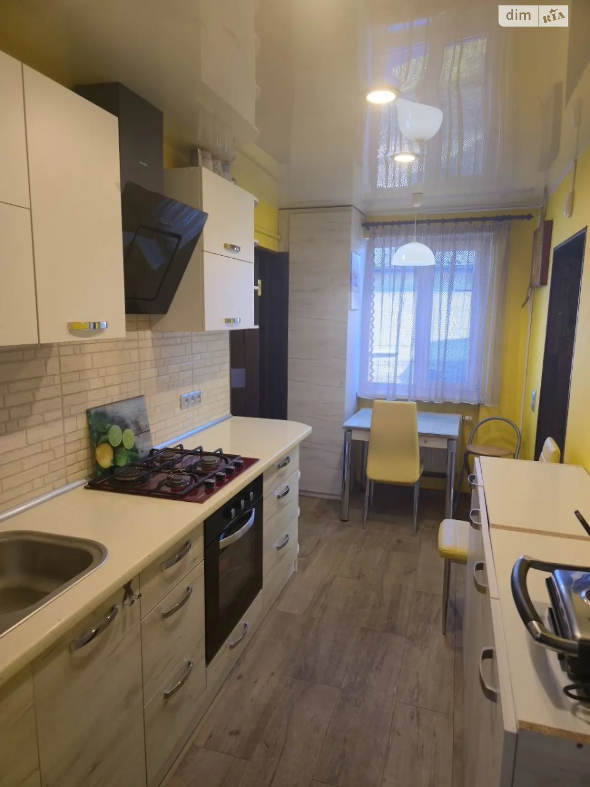 Продается одноэтажный дом 60 кв. м с подвалом, цена: 90000 $ - фото 1