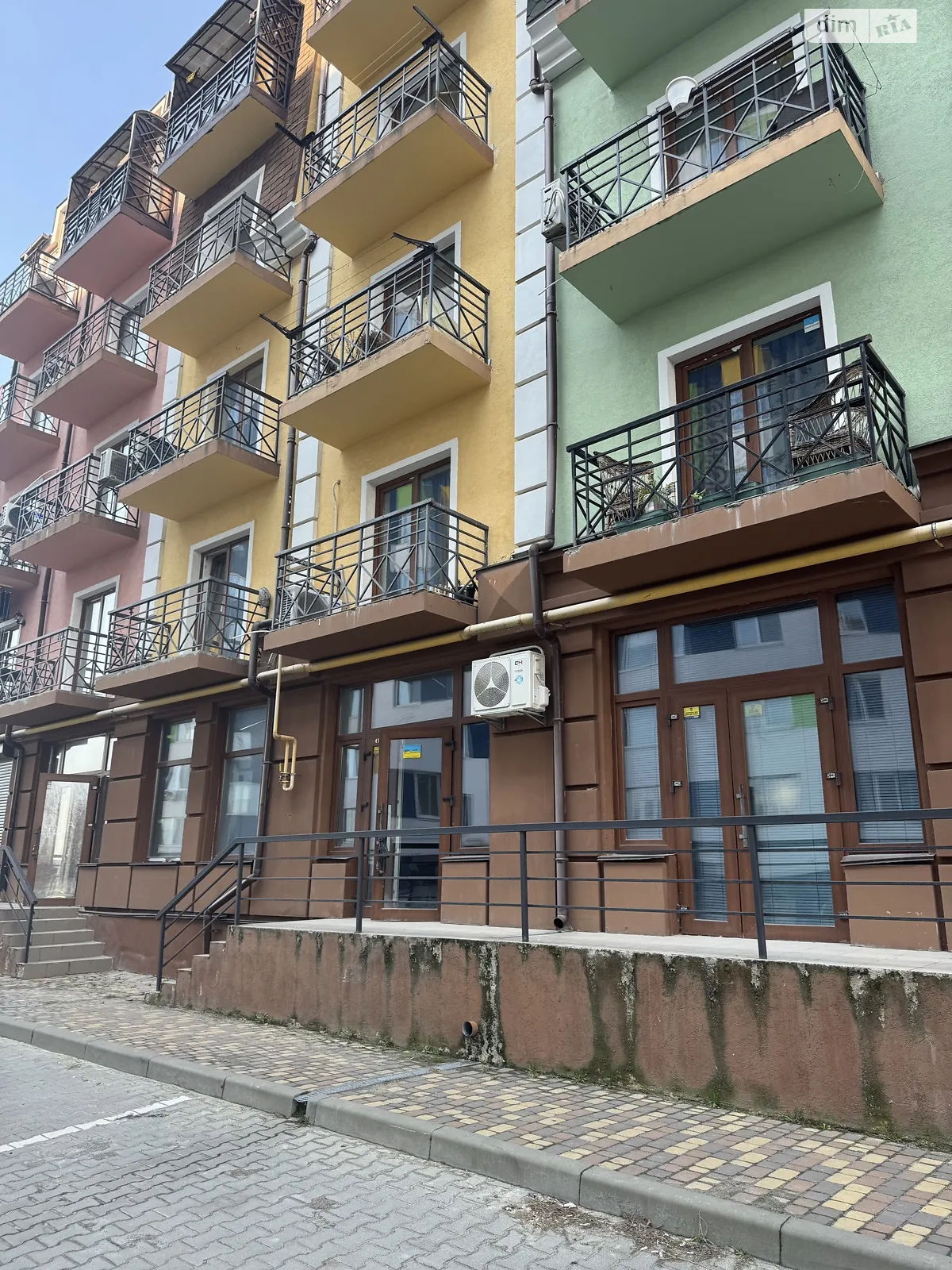 Продается помещения свободного назначения 121 кв. м в 5-этажном здании, цена: 115000 $ - фото 1