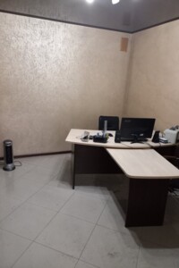 Куплю коммерческую недвижимость в Чемерівцях без посредников