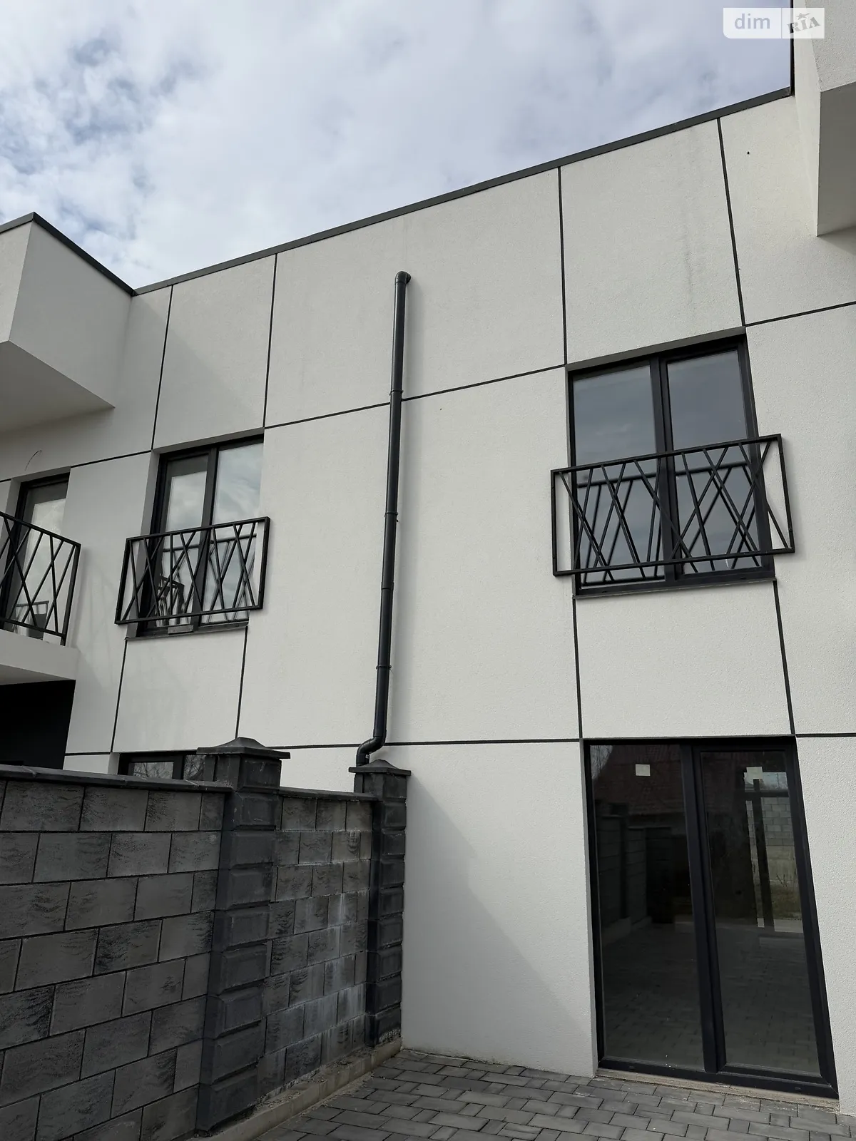 ул. Ярослава Стецько, 5 Южный Ровно, цена: 105000 $ - фото 1