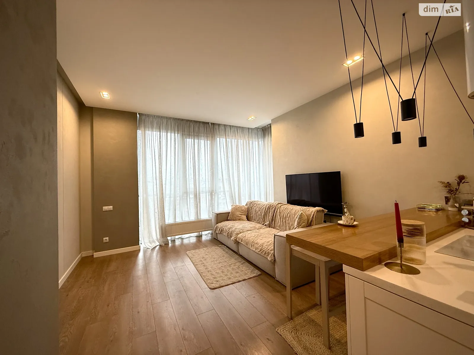 Продается 2-комнатная квартира 63.5 кв. м в Днепре, ул. Симферопольская, 2Н - фото 1