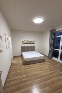 Сниму квартиру в Хусте долгосрочно