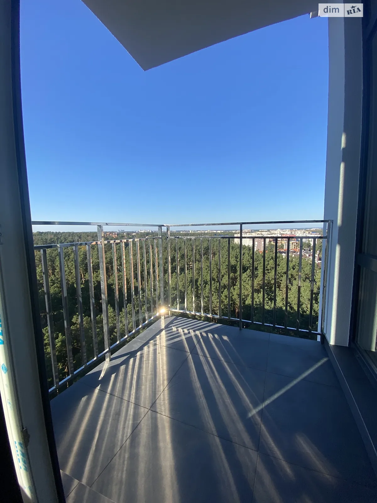 Продается 2-комнатная квартира 66 кв. м в Ирпене, ул. Университетская(Карла Маркса), 3/6 - фото 1