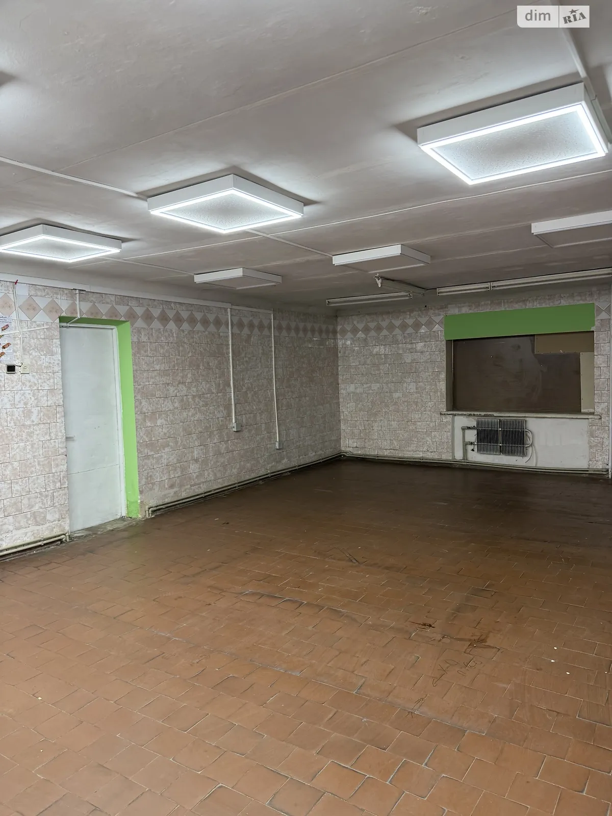 Сдается в аренду помещения свободного назначения 180 кв. м в 4-этажном здании, цена: 50400 грн - фото 1