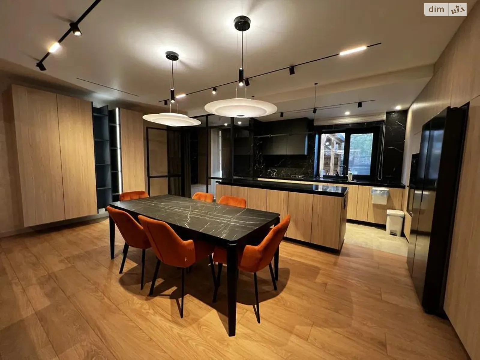 Продается 4-комнатная квартира 178 кв. м в Днепре, ул. Ольгерда Бочковского(Пушкина Генерала), 8Б - фото 1