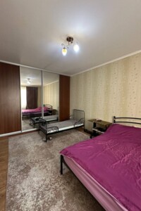 Сниму квартиру в Нетешине долгосрочно