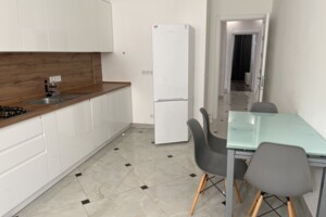 Сниму квартиру в Хусте долгосрочно