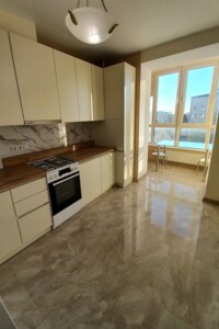 Сниму квартиру в Нетешине долгосрочно