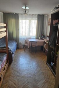 Продаж кімнати, Львів, р‑н. Франківський, Володимира Великого вулиця, буд. 31