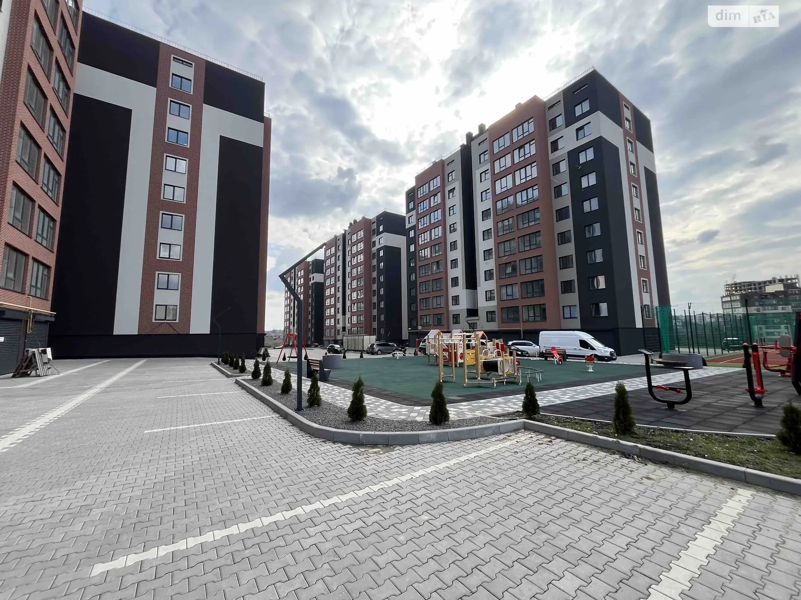 Продается 2-комнатная квартира 70.52 кв. м в Хмельницком, ул. Сечевых Стрельцов - фото 1