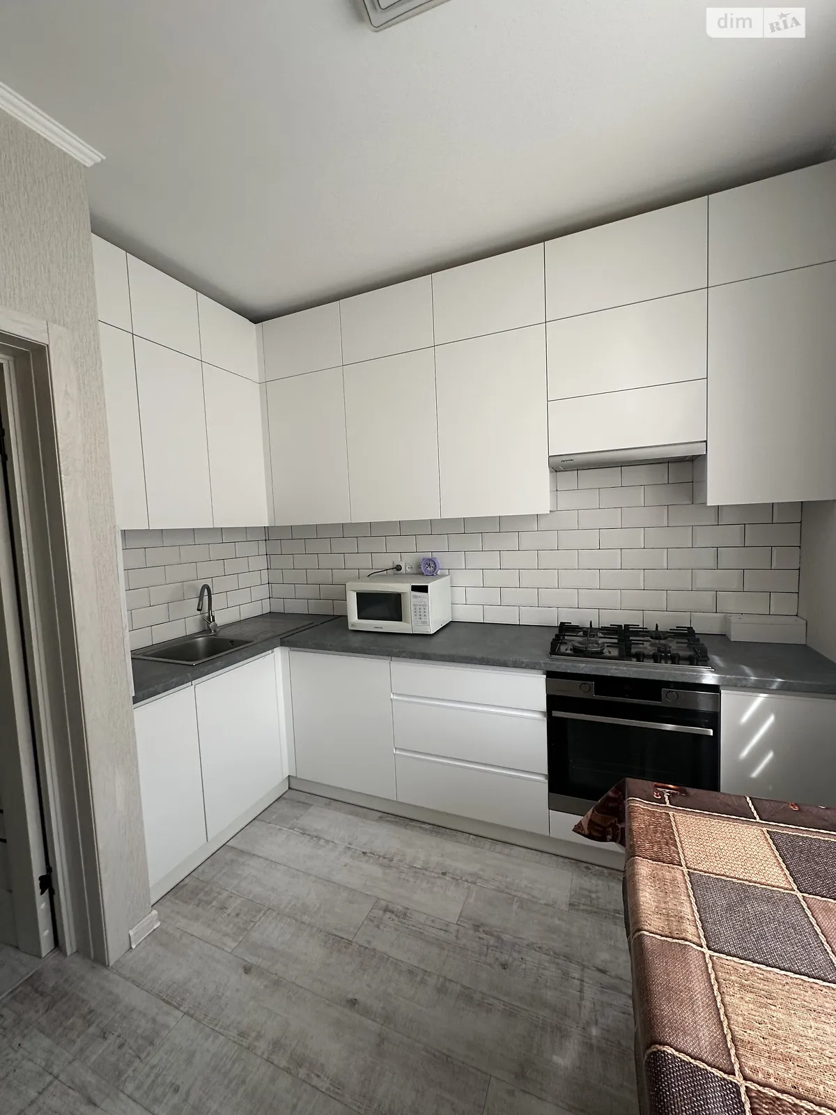 Продается 2-комнатная квартира 49.4 кв. м в Гнивани, ул. Европейская, 70 - фото 1