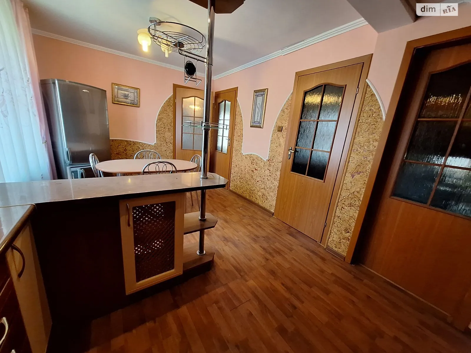 Продается дом на 2 этажа 123 кв. м с камином, цена: 70000 $ - фото 1