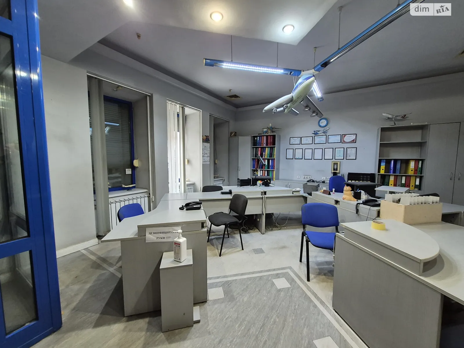 Продається офіс 92 кв. м в бізнес-центрі, цена: 150000 $ - фото 1