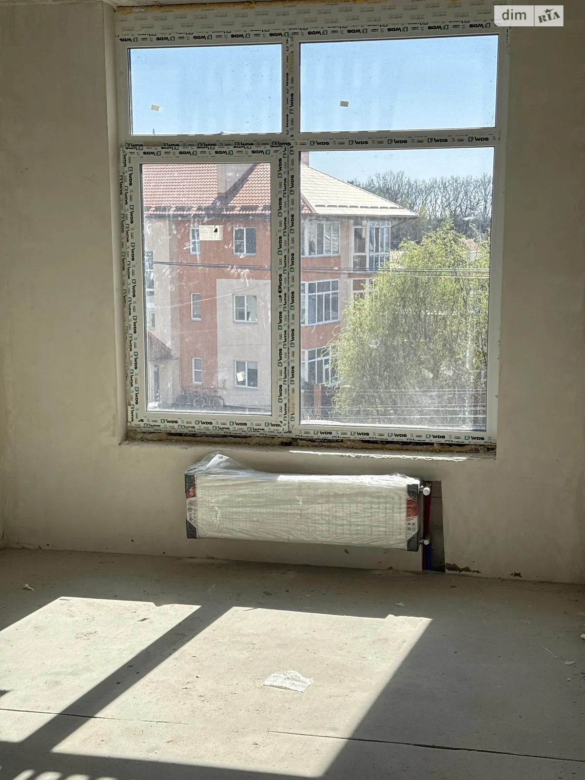 Продается 2-комнатная квартира 55.4 кв. м в Крюковщине, ул. Одесская, 27А - фото 1